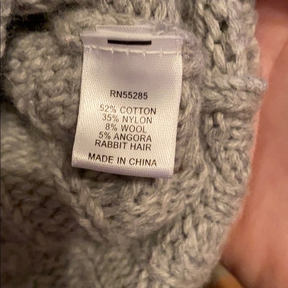 Express cable knit short sleeve grey sweater size L - Picture 3 of 3